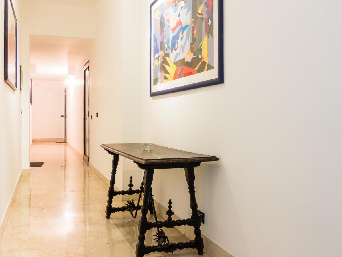 Suite In Center Палермо Номер фото