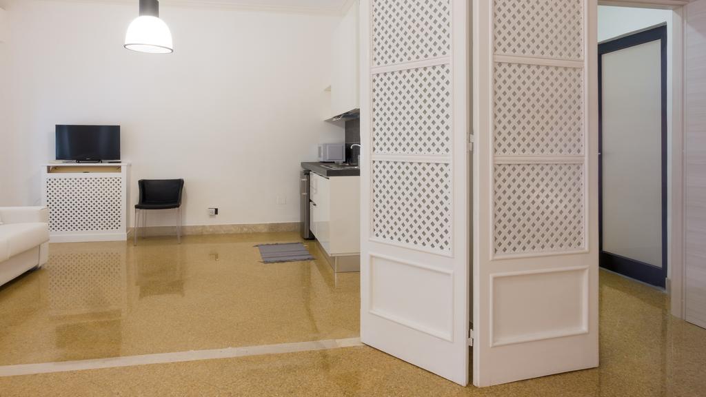 Suite In Center Палермо Номер фото